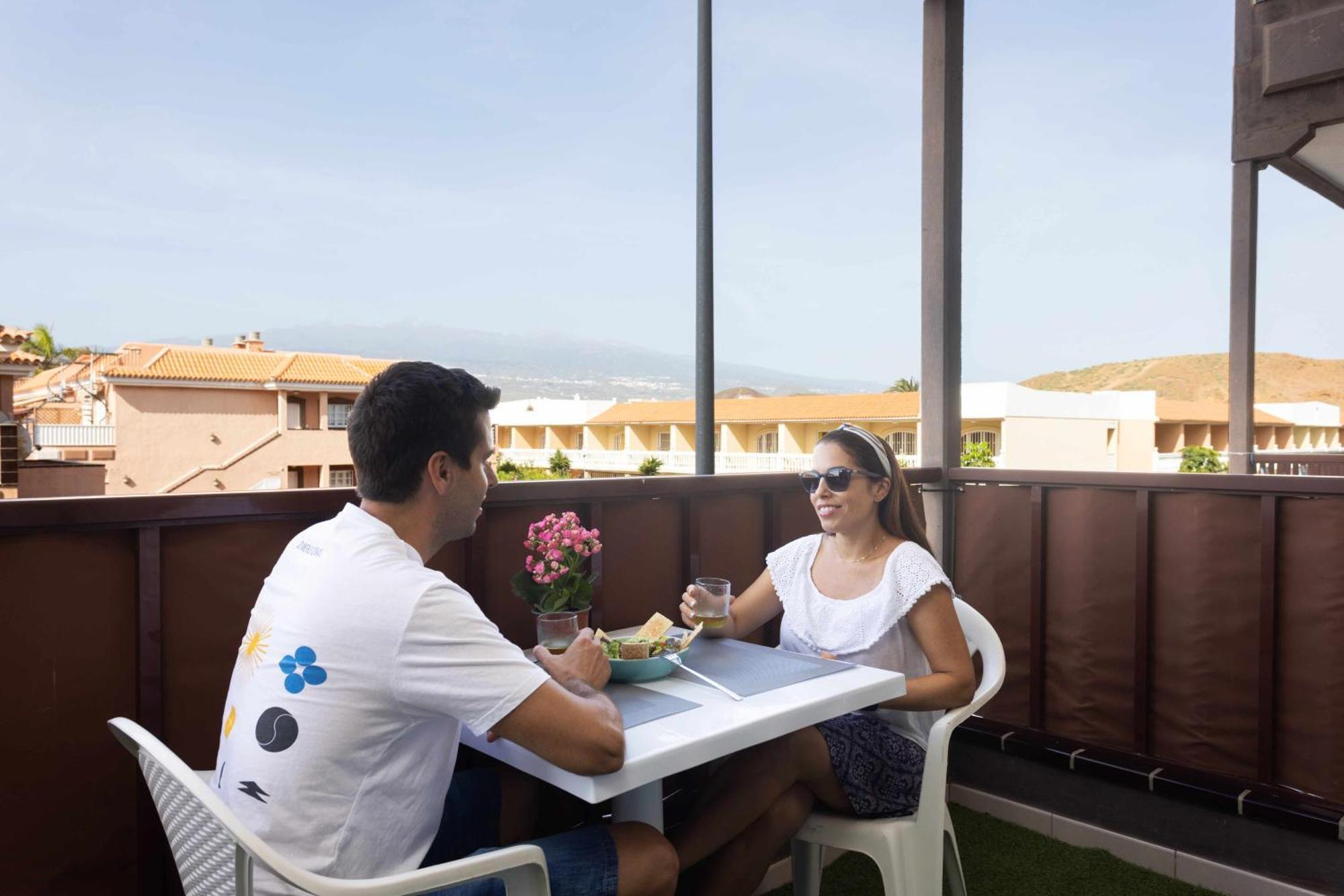 شقة Agradable Piso Con Piscina & Playa Terraza Y Wifi طوستا ديل سيلونثيو المظهر الخارجي الصورة